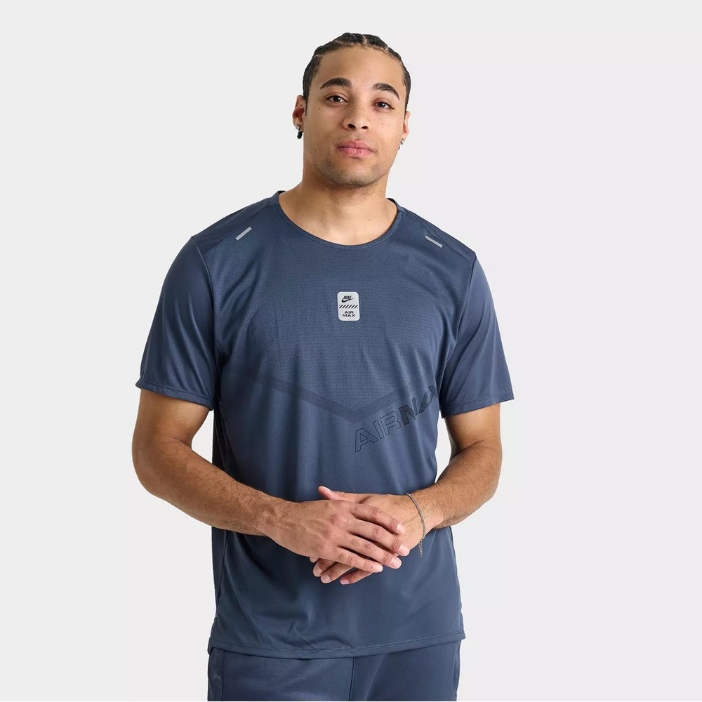 Nike Men's Air Max Chevron T-Shirt